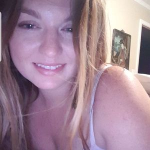 Meet your Posher, Tori